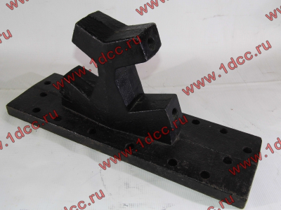 Кронштейн крепления V-образных тяг к раме левый H HOWO (ХОВО) AZ9625520358 фото 1 Тольятти